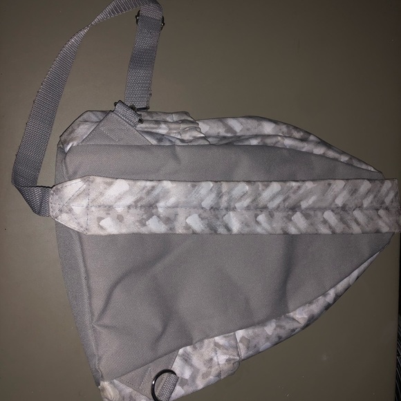 Thirty One one shoulder swappable bag - Picture 2 of 3